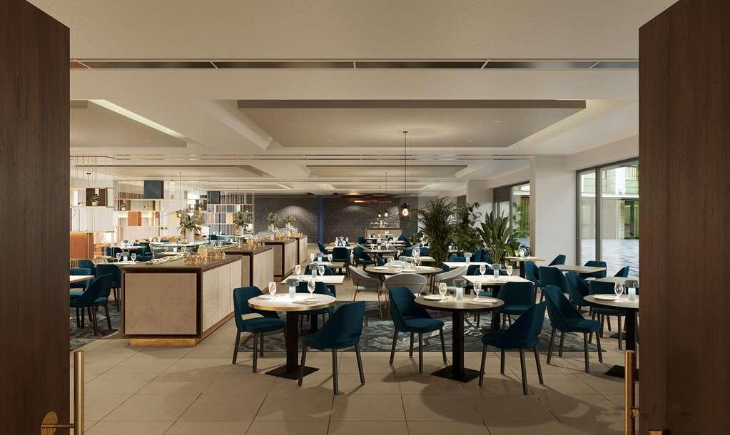 Отель Doubletree By Hilton Milan Malpensa Сольбьяте-Олона Ресторан фото